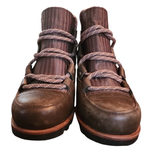 SOREL SANDY ARMY GREEN hidden wedge laceup boot style NL2628-383 Sz5 grunge Goth - Picture 3 of 9